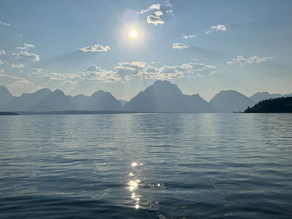 PearlsandProse_'s tweet photo. @Grampa1950 In the Grand Tetons area of Wyoming https://t.co/FpKAahUELj