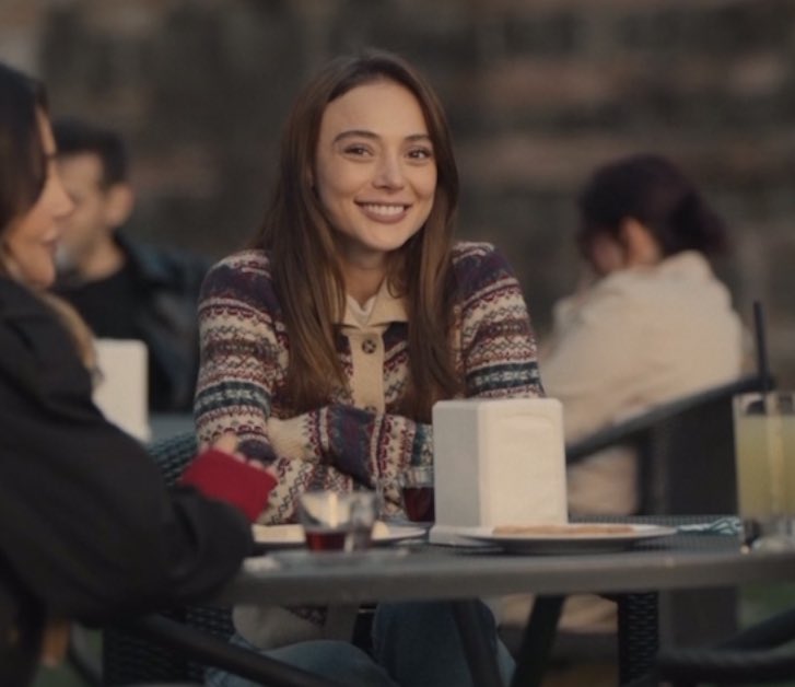 estrellatwett's tweet image. aşşırı derecede benim adım melek defne vibe verdi şu sahnede

#Teşkilat || #RabiaSoytürk