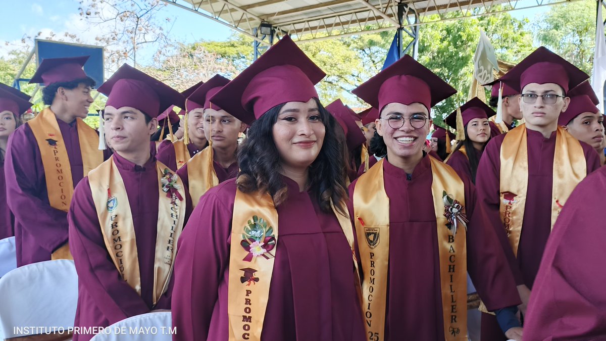 XLIX Promoción de Bachilleres 2025 del Turno Matutino.