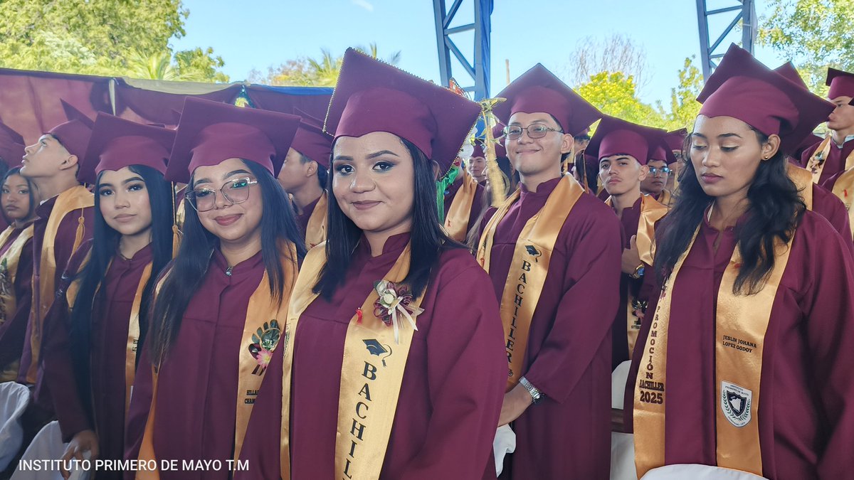 XLIX Promoción de Bachilleres 2025 del Turno Matutino.