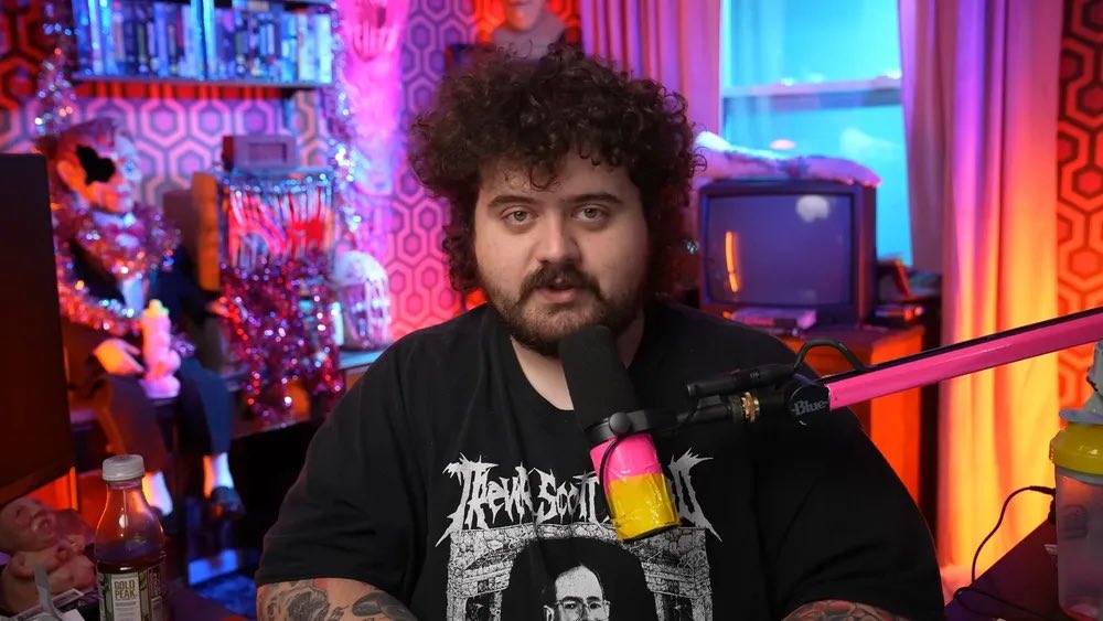 Awk20000's tweet image. MeatCanyon banned on Twitch