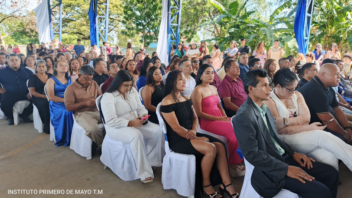 XLIX Promoción de Bachilleres 2025 del Turno Matutino.