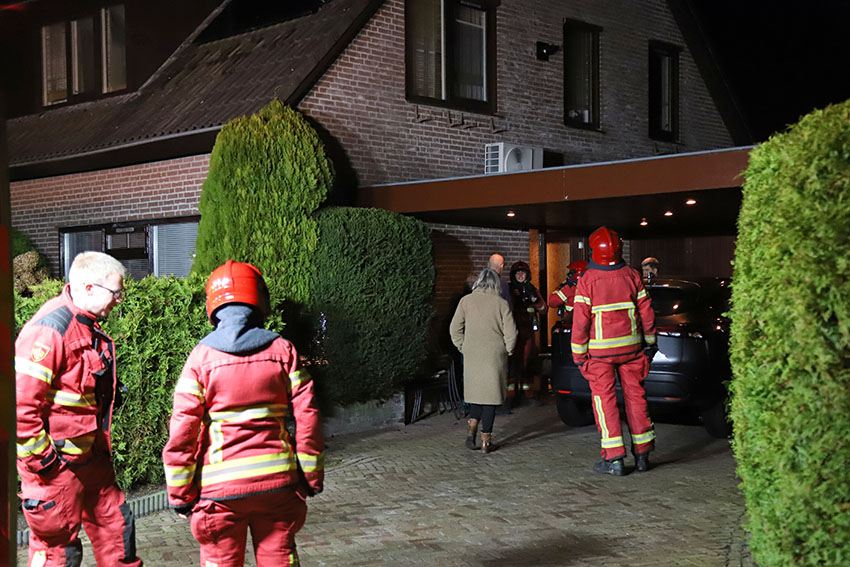 Alarm gaat af in woning Kropswolde: bewoner naar ziekenhuis