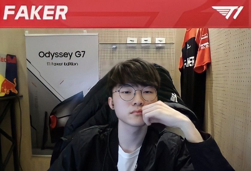 kerialuvbot's tweet image. this genre of faker