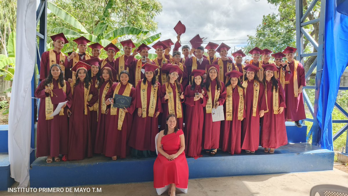 XLIX Promoción de Bachilleres 2025 del Turno Matutino.