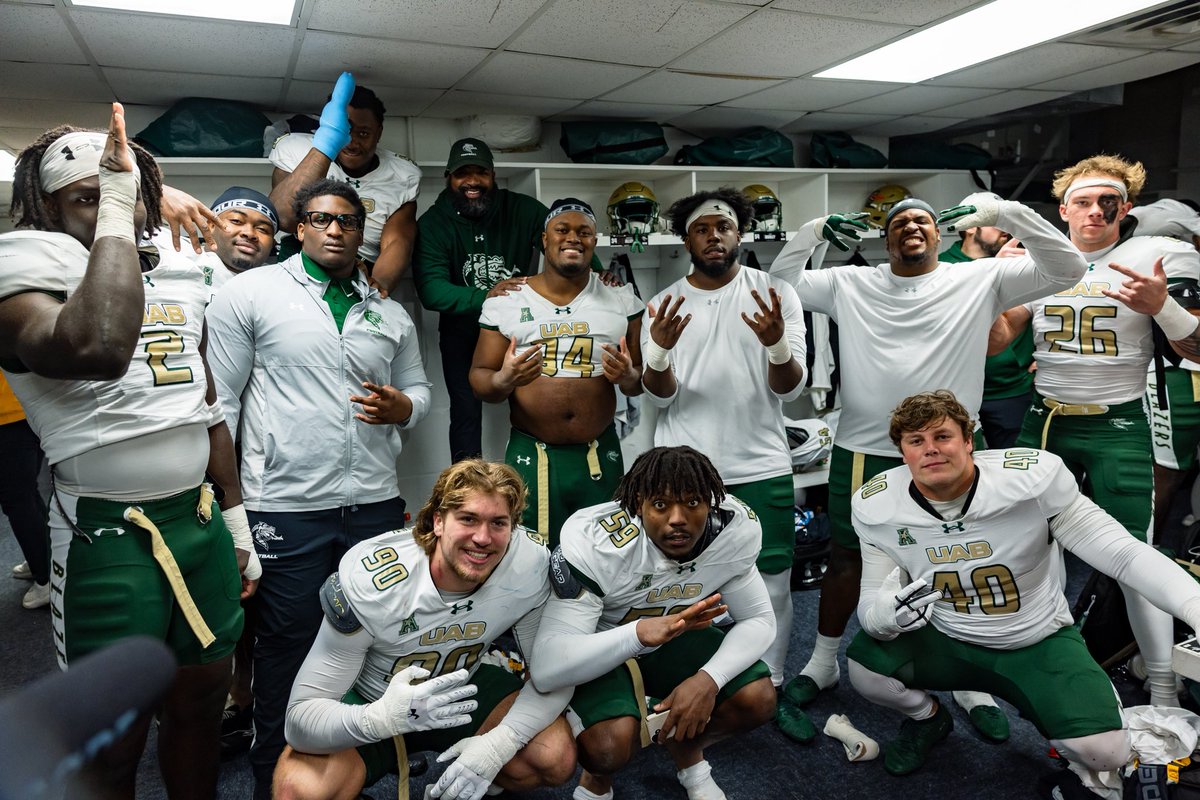 Big E.Smalls tweet media