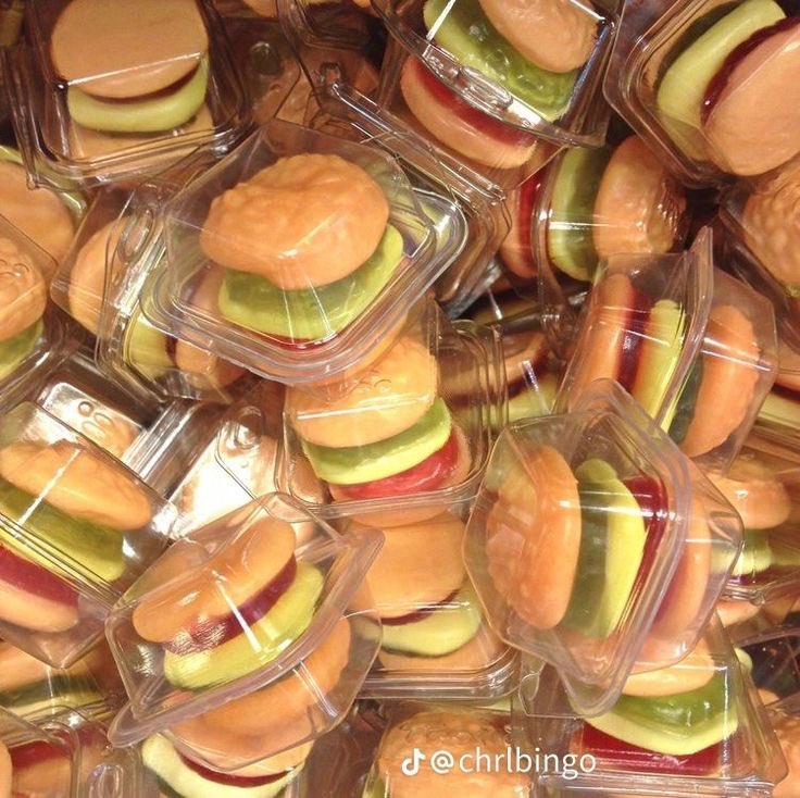 pusheeeeeeeenn's tweet image. ˙ . ꒷🍬 . 𖦹˙— candy vs the real thing - a this or that foodpoll ! 𐔌՞ ܸ.ˬ.ܸ՞𐦯
interactive thread mainly for edtwt

────୨ৎ────

poll duration- 7 days
enjoy! ──★ ˙🍭 ̟ !!
🏷️: #foodpoll #edtwt #shedtwt #candy #gummies