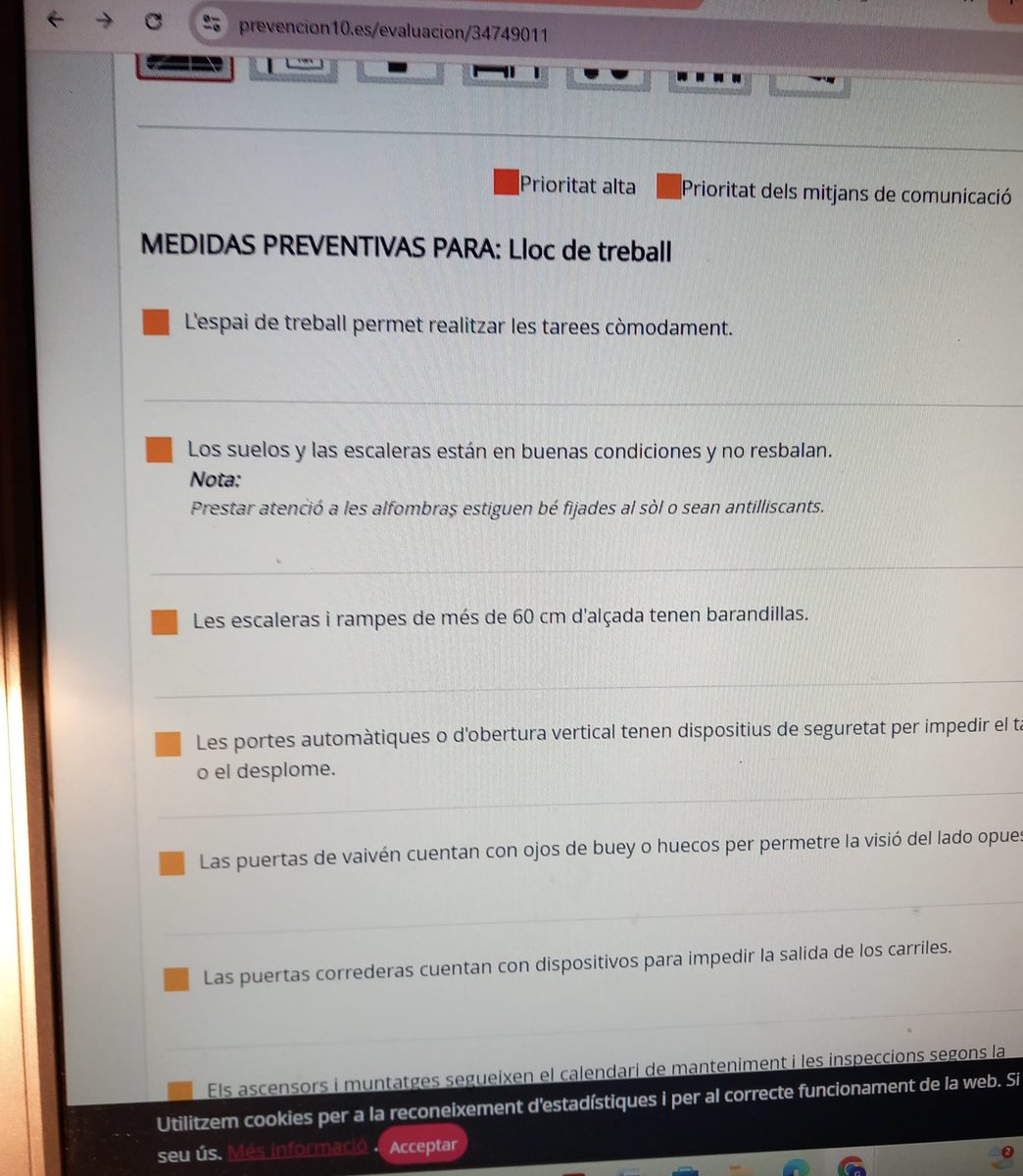 pepagispert's tweet photo. Aquest és el català que utilitza @empleogob @prevencion10 @INSST_MITES_GOB. Potser algú hauria de revisar-ho. Lamentable.
@elmonarac1 @elpuntavui @CatalunyaRadio @llenguacatalana https://t.co/fIkflLNyq5