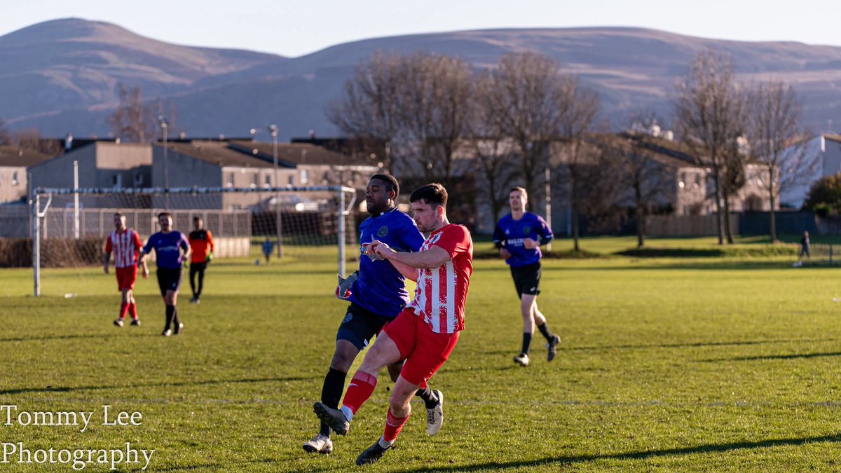 TommyLeephotos's tweet image. @Longstone_Utd v @1846Douglass 
Photos of todays abandoned JST Electronics Sunday East of Scotland Amatuer Cup Round 3 game.
@LeafaOfficial @ScotAmFAEastS @scotfootfixs @scottish_aff 
facebook.com/media/set/?set…