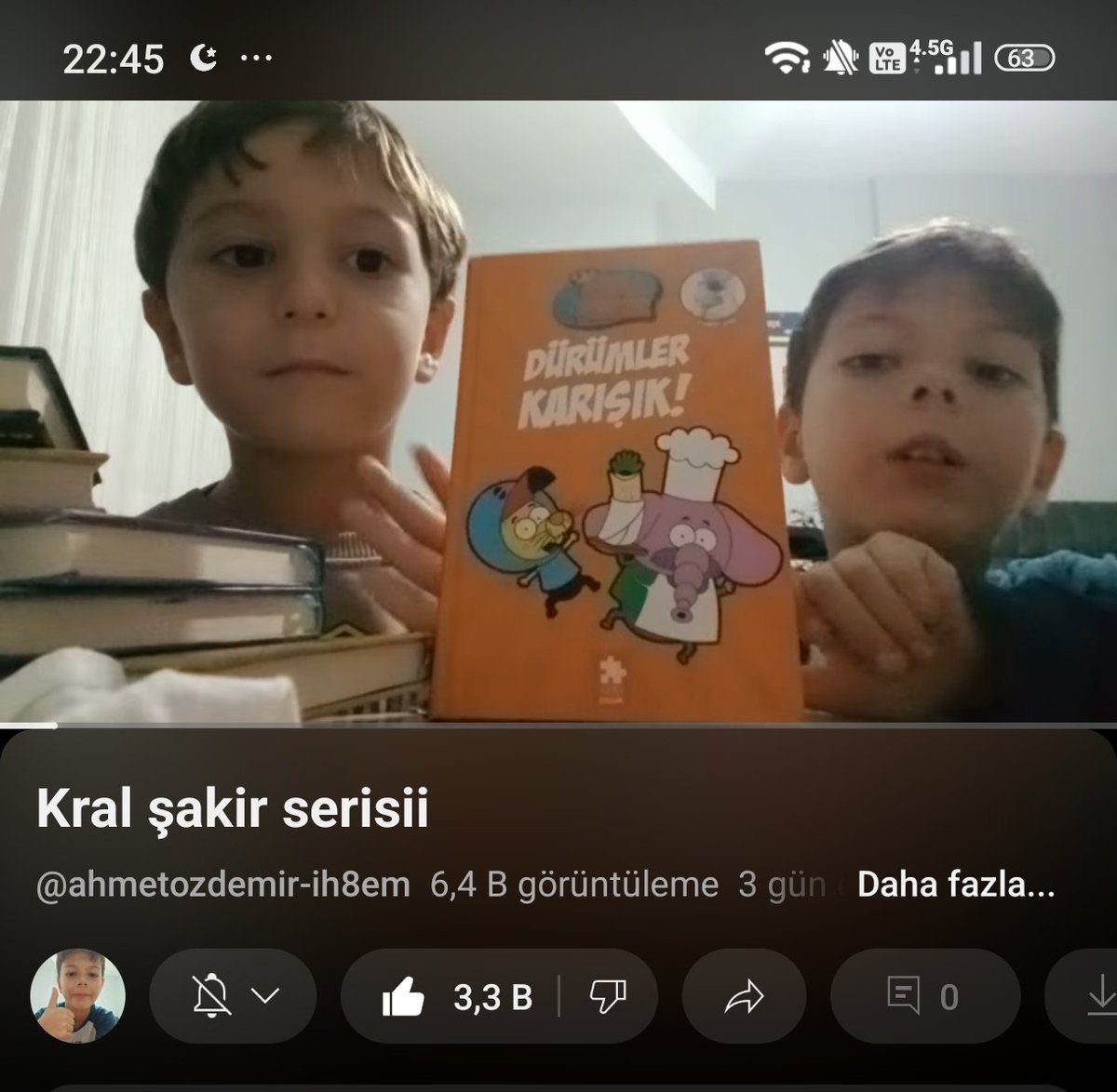 Bende Bi başkasının twt inde gördüm çok tatlı çocuklar. Ekran bağımlısı çocuklardan sonra bunlar gülümsetti. Kanallarına abone olarak destek olabilirsinizzz🫡