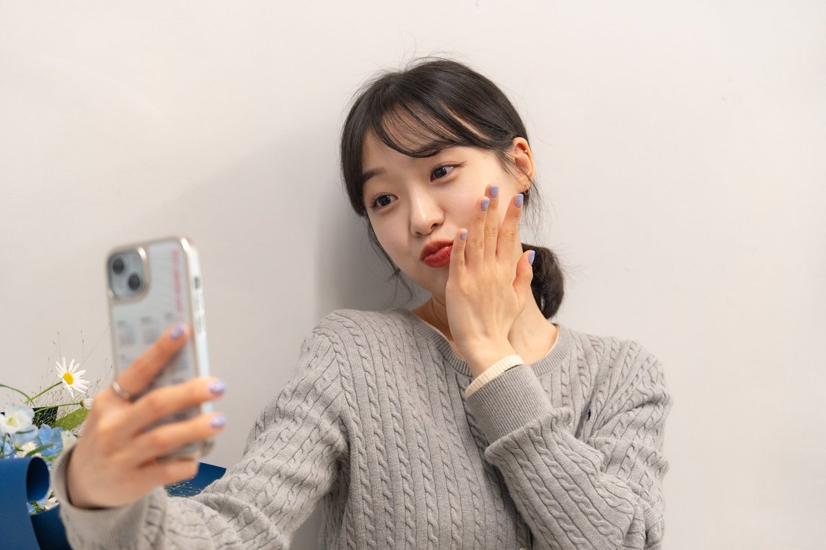 251130
이진솔 생일카페

#Memo_Lee_Diary
#진솔 #Jinsol #이진솔 #에이프릴 #APRIL