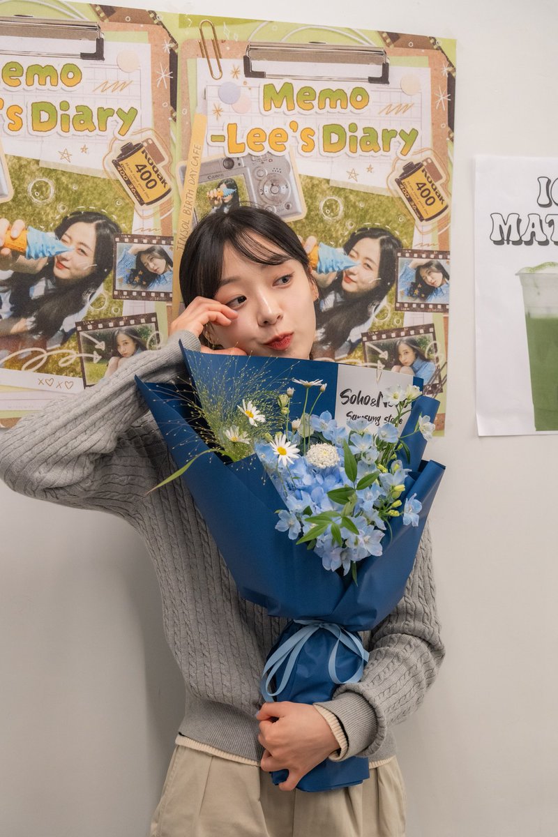 251130
이진솔 생일카페

#Memo_Lee_Diary
#진솔 #Jinsol #이진솔 #에이프릴 #APRIL