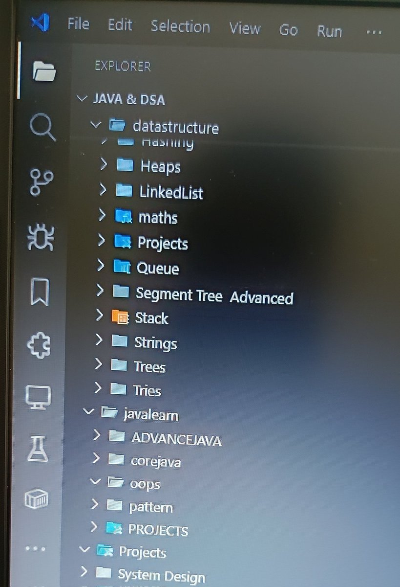 SantoshRana62's tweet image. My complete JAVA &amp;amp; DSA study material, covering everything from basic arrays to Dynamic Programming and System Design, will be uploaded to GitHub and the link shared with you all... but only when I reach 2K followers! Help me hit the goal! 👇 #CodeLife #JavaProgramming #DSA