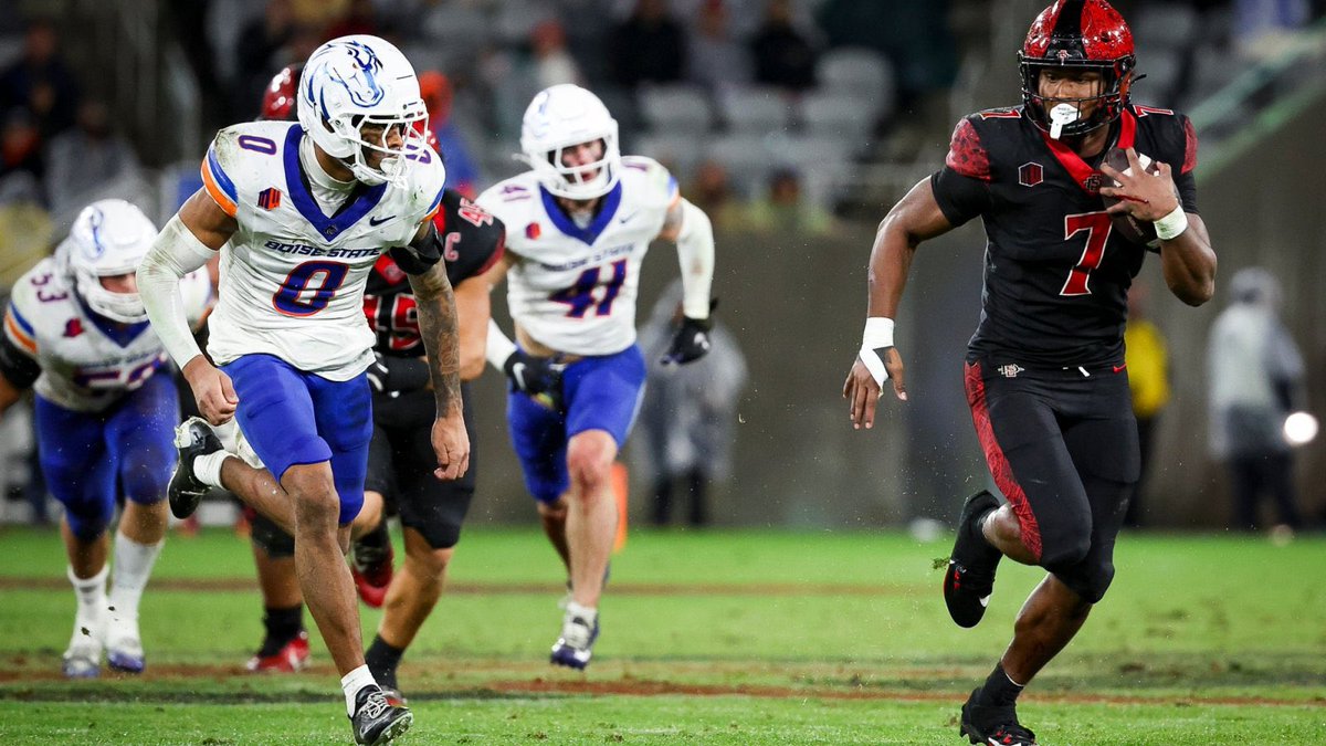 jonschaeffer's tweet image. 3-9 to 9-3. One of the biggest year-over-year win increases in the nation. Regular season co-champions of the Mountain West. One of the best defenses in school history (which is saying something). Future is bright in the new @pac12. 🔴⚫️