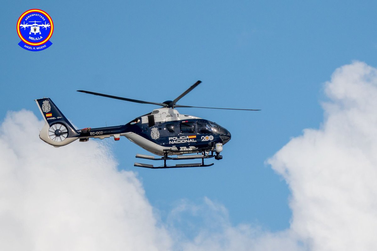Esta mañana tuvimos en Melilla el #ANGEL04 del Servicio de Medios Aéreos de la <a href="/policia/">Policía Nacional</a>, EC-0CD, debido a la "V Carrera Solidaria Ruta 091". 
.
.
Fotos📸: Ángel R. Migens