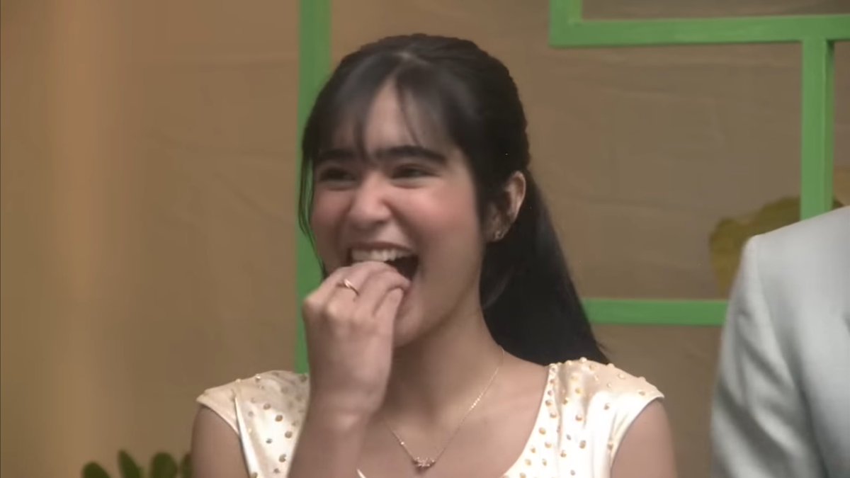 .•* leo tweet media