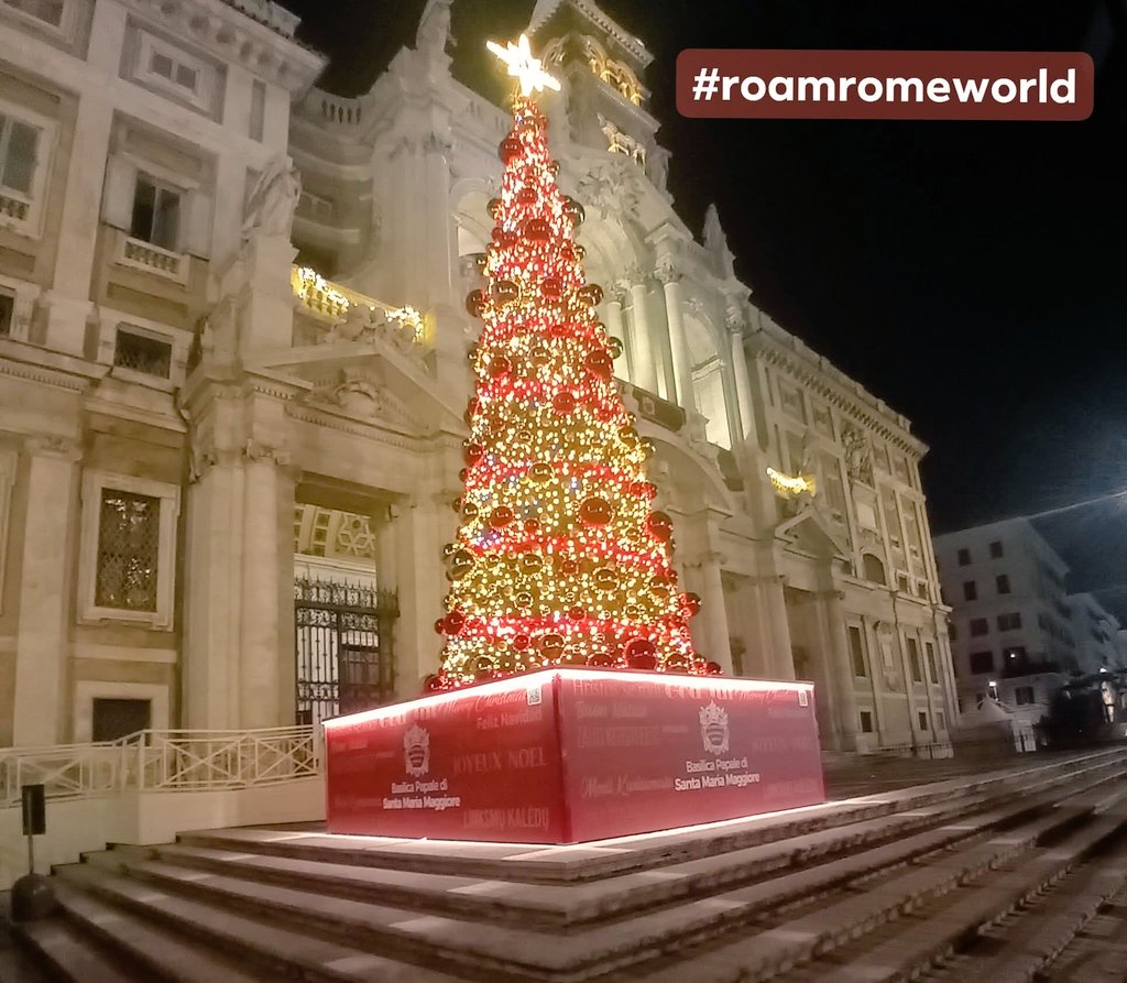 roamromeworld's tweet photo. The Christmas Tree 🎄 &amp; the Nativity Scene at the Papal Basilica of Santa Maria Maggiore 

#roamromeworld #santamariamaggiore #christmas2025 #christmasdecor #Advent2025 #christmastree #christmastreedecorating #christmastreedecor #TheNativityScene #November2025 https://t.co/aQaG7OoRf8
