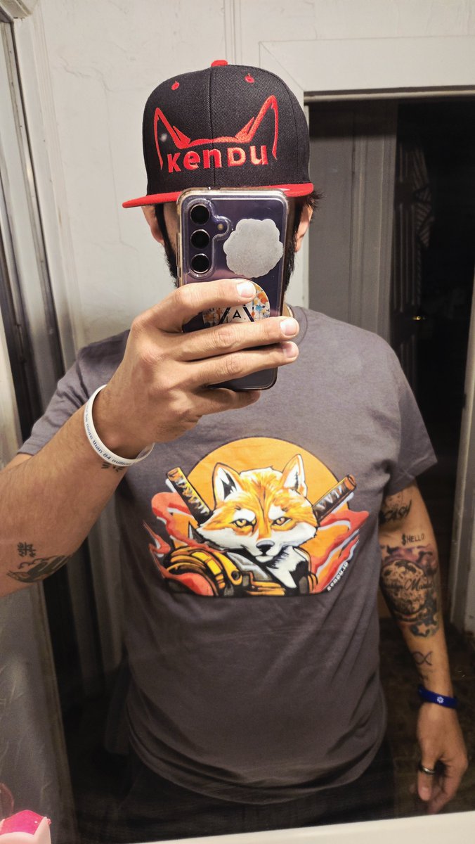 Day 82 of posting a picture in a different crypto shirt, every day: 

One of my Top 3 communities, putting in the work and on-boarding more people every day! $Kendu

<a href="/KenduInu/">Kendu</a>