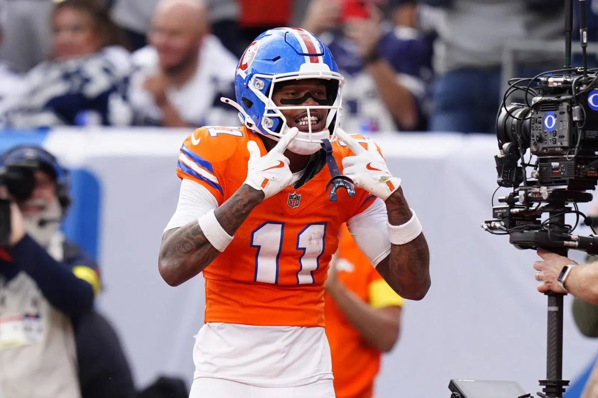PlatyPicks's tweet photo. SNF Receiving Projections:

T.Franklin: 84.9yds
FD: 50.5yds
Over

Z.Ertz: 65.4yds
FD: 32.5yds
Over

#NFL #DraftKings #fanduel #BroncosCountry #Commanders 
#SNF https://t.co/f3X0IGngnM