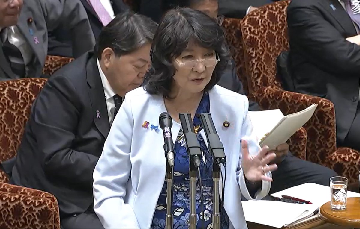 bestcarmagazine's tweet image. 「冷蔵庫を買ってもヘリコプターを買っても消費税だけなのになぜクルマを買うと9種類・9兆円の税金が？」

根っこの地方格差と13年超問題を炙り出した名質疑＆名答弁を全文掲載!

自動車税制9種類9兆円に画期的答弁!! 片山さつき財務相「角を矯めて牛を殺すな」発言【全文】
bestcarweb.jp/money-insuranc…