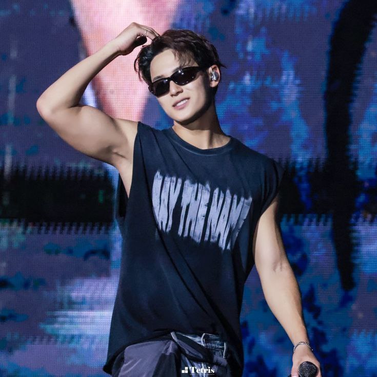 Mingyu tweet media