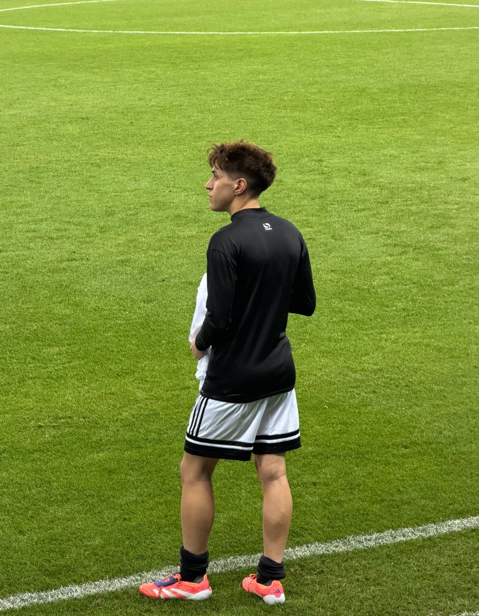 mira lo que es este hombre dios mío, es PERFECTO