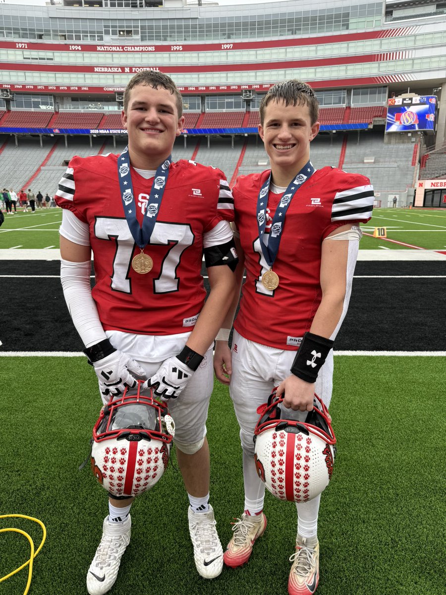 jsamom's tweet image. 2025 D1 State Champions-Sandy Creek
What a game! What a season! #WeAreSC