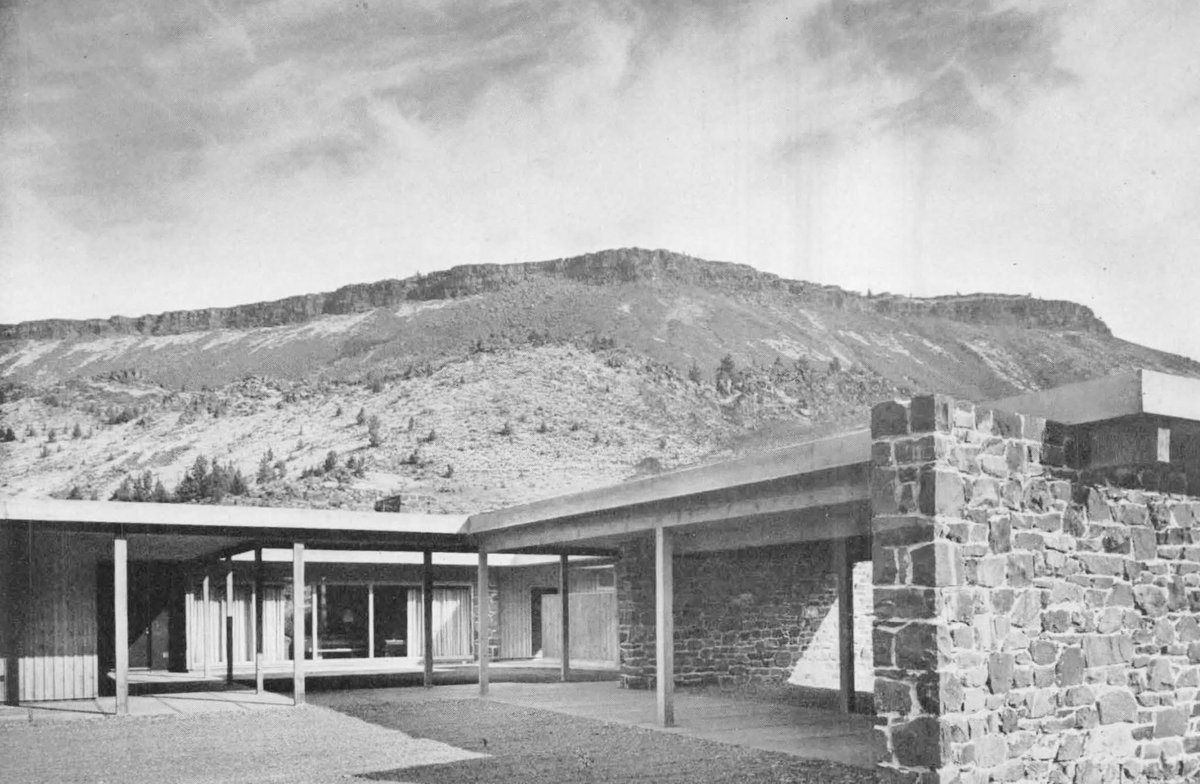 TRES60Blog's tweet image. Casa Wilson en Warm Springs, Oregon. Obra de Pietro Belluschi  construida y proyectada en 1940.

#WilsonHouse #PietroBelluschi #arquitectura #architecture #midecenturymodern #arquitecturamoderna #modernarchitecture