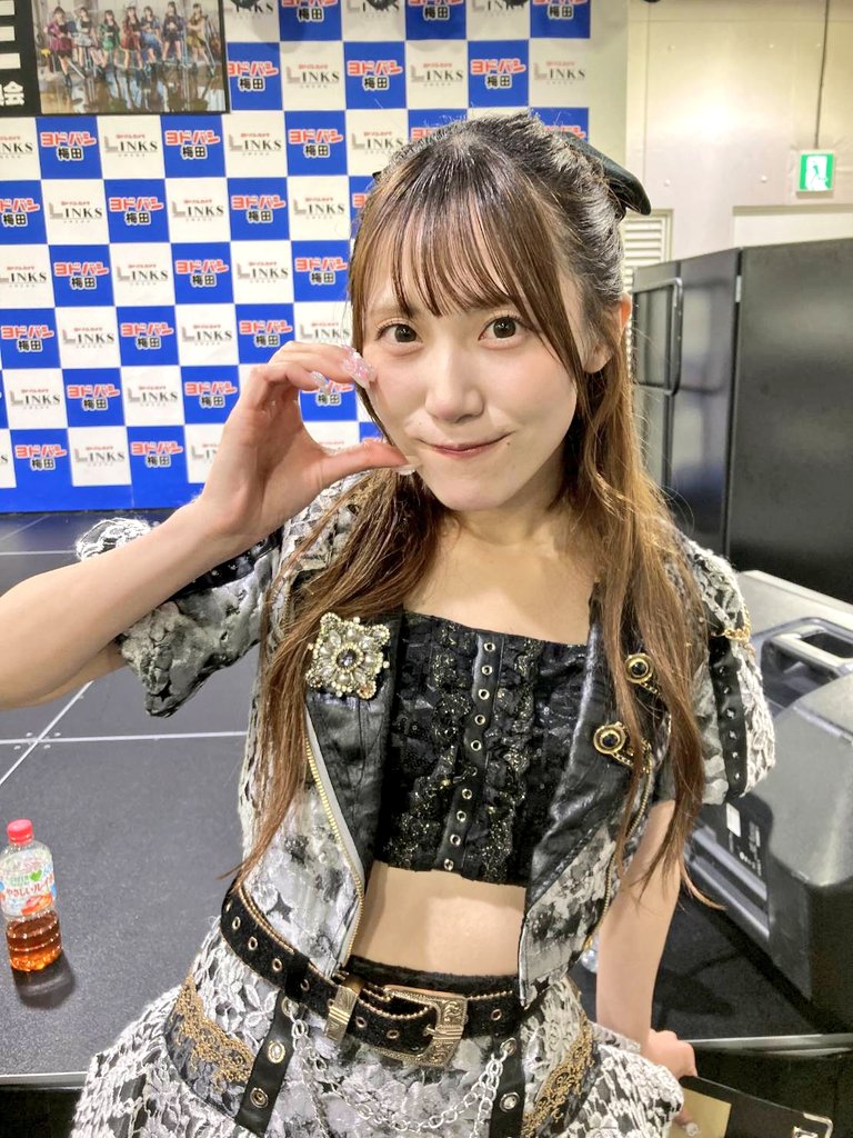 Peroperope_law's tweet photo. 【会社からの帰り道シリーズ】

2025年11月28日(金) in ヨドバシカメラ梅田

2週間前に観た時に気になってたアイドルさん

#THEENCORE
#野々咲実希 https://t.co/e5BQPHjAEv