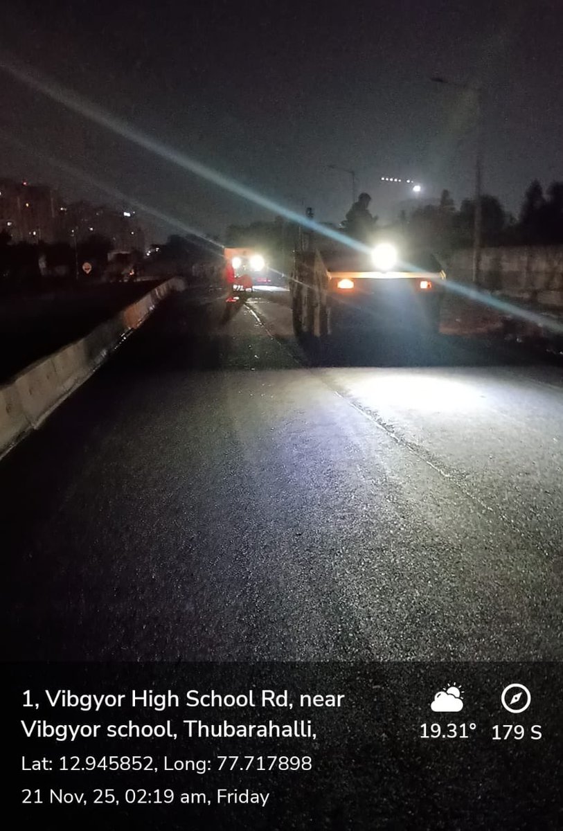 CitizenMattersX's tweet image. 🔍 9 Days. That’s all it took for a “newly laid” road to fail under #GBA 
📍Location: Vibgyor High School Road, Thubarahalli.
Lat: 12.945852
Long: 77.717898

👇From the timestamps alone, the verdict is obvious: this is not wear and tear- it’s a textbook Masterpiece case of poor…
