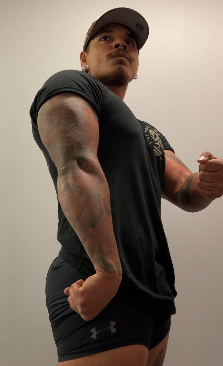 Love some horseshoe action.