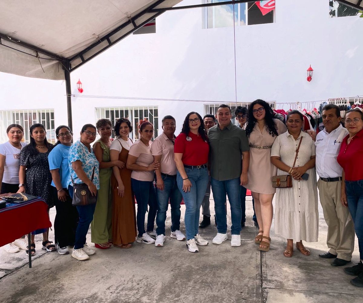 maica_mx's tweet photo. Emprender en tiempos difíciles no es una opción es la meta, el principio es lo más complejo pero es posible. ☝🏻👏🏻🤩🫶🏻
@PRITabasco @OnmpriNacional 
Quiero felicitar muy especialmente a la Presidenta del @onmpritabasco @viridiana_pardo_vazquez y al @PRI_Cunduacán Presidente Arturo y Secretaria General Deuly por el Mercadito de Emprendedores. Gracias amigo Dip. @Erubiel_Alonso_ por acompañarnos y motivar a los emprendedores de Cunduacán.
La innovación y el apoyo a los emprendedores son clave para el éxito. ¡Todo el éxito en esta gran iniciativa! #Emprendedores #PRI #Tabasco

Un domingo de estar en territorio.