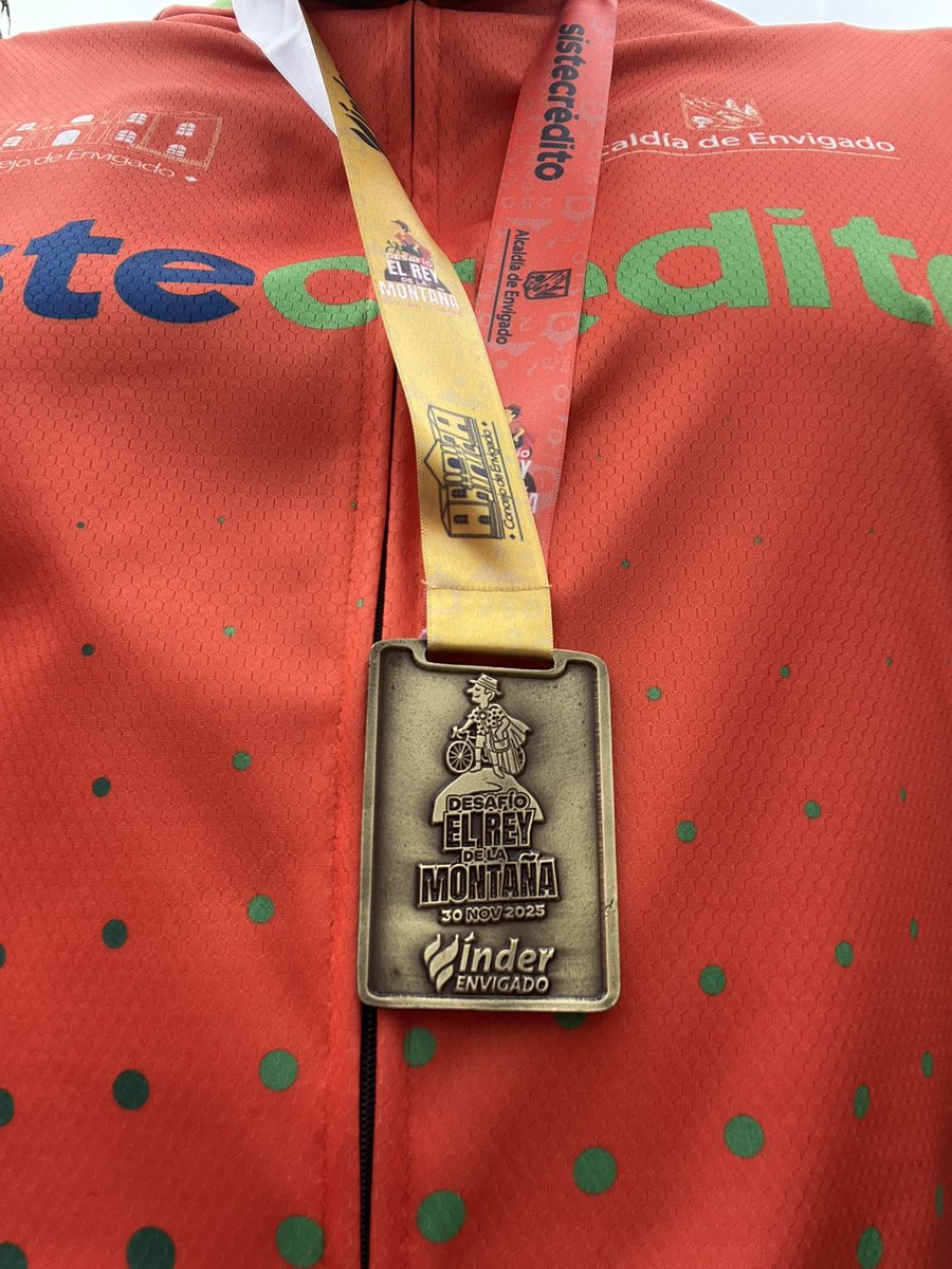 DIMalejandro's tweet image. Desafío el rey de la montaña- La Catedral Envigado. ⛪️⛰️🚴‍♂️
@concejoenvigado @juantrochas @bikehouse_co @Electrolit