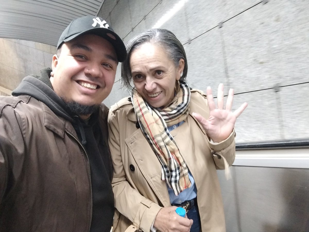 gio_david's tweet image. Mi madre.. la más top en europa!!! Bienvenida a la que será tu casa de ahora en adelante.