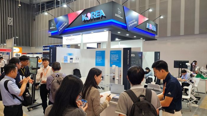 Vietnamese_info's tweet image. KOTRA、ホーチミン市で「K-ロボット館」運営···ベトナムのロボット市場は2030年まで年4%台の成長を期待（매일경제）

mk.co.kr/jp/business/11…

#ホーチミン市 #ベトナム #KOTRA