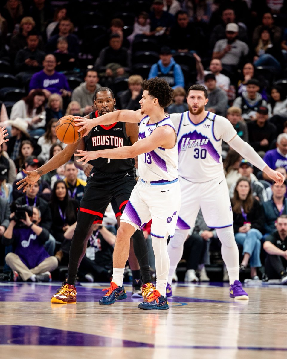 the pass: 😮‍💨
the bucket: 😏 