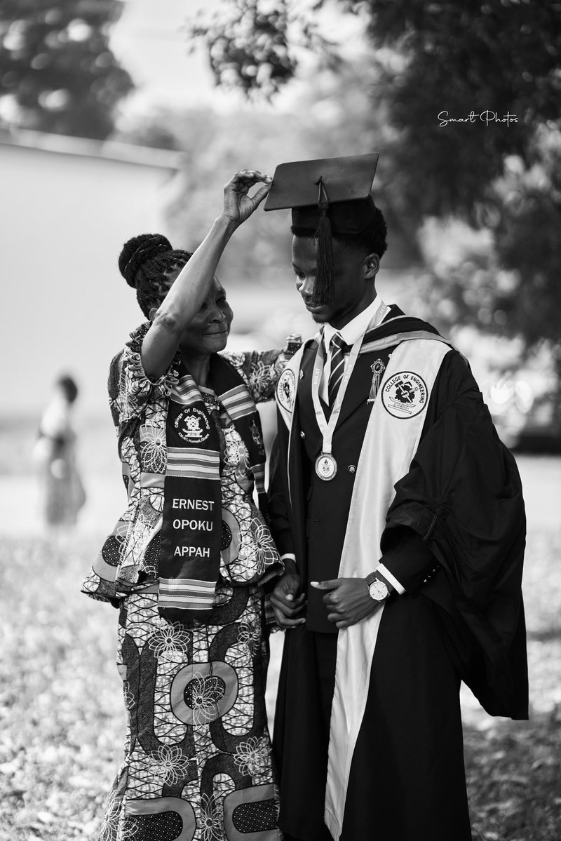 That smile on her face🥹🥹