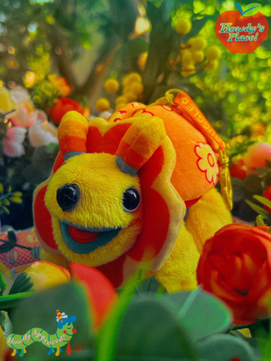 For folks not in the know, We've partnered with the wonderful people at @FinalFinal_Project to create a whole new line of Welcome Home merch for our Beautiful Web Shop!

We also have a Black Friday sale going right now and up until December 2nd at 11:59 PM PST! 

(👇!!)