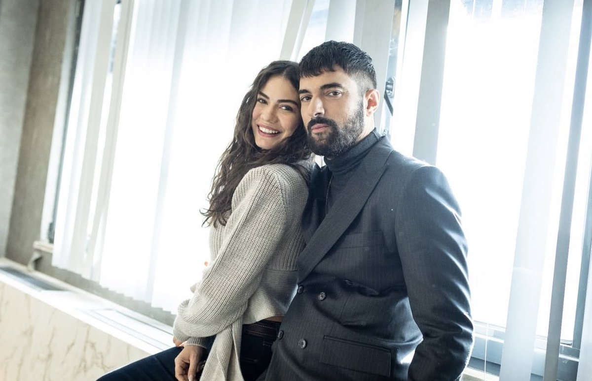 This charming couple is set to appear again on Italian TV screens this week. 
#FaHir will once more be the starring duo capturing the hearts of Italians 🇮🇹

#IoSonoFarah #AdımFarah