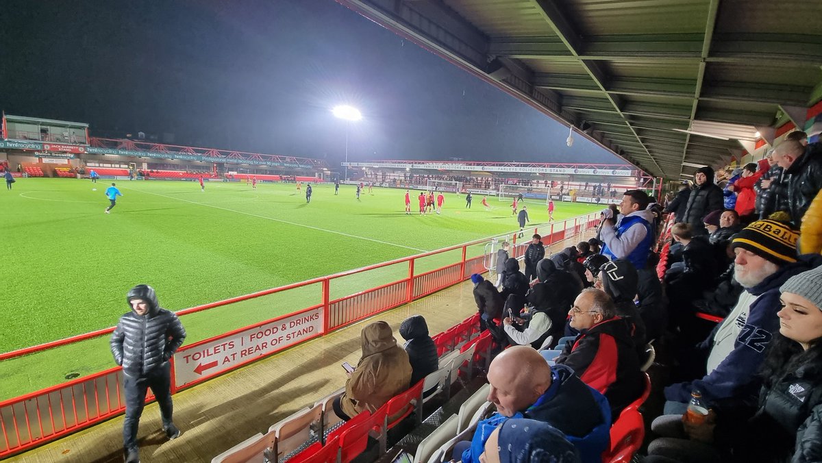 RadishBrain's tweet image. 4 years today he broke his leg away at Accrington, shame if he can&apos;t play Saturday. #wafc