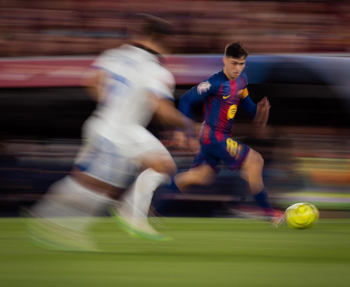 Pedri's tweet image. La semana del 23 🎂🏟️