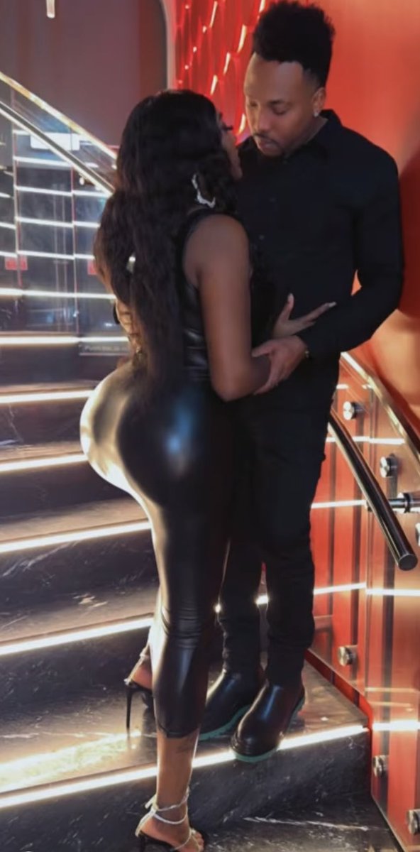 scamdrag's tweet photo. We’re back now Approach piggy 🐷 ready to pay for your king and queen date night. https://t.co/arp3SbNlyL