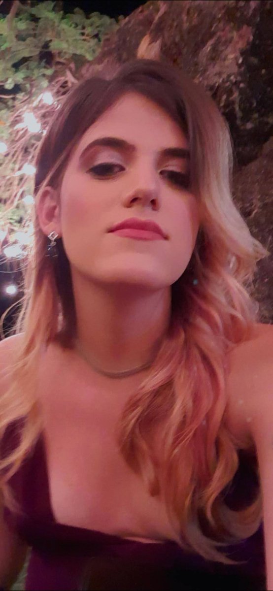 Being a transgender pokémon youtuber is so funny because half the time i look like this and half the time like my pinned tweet