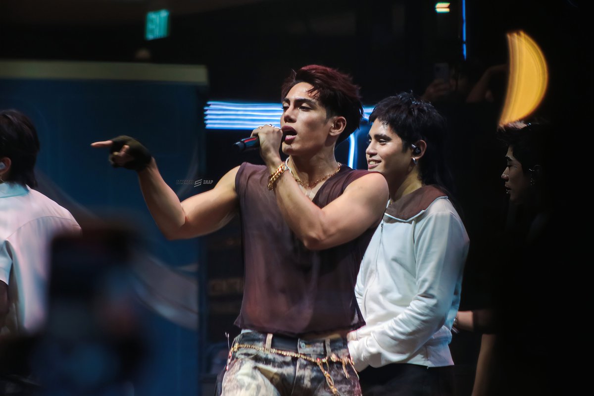 EtherealSnap's tweet image. 251130 SB19 Stell
⌜ KIC 2025 ⌟

@stellajero_

KIC2025 HALFTIMESHOW WITH SB19
@SB19Official #SB19 #SB19_STELL 
#SB19BTFLive_KIC2025 #KIC2025