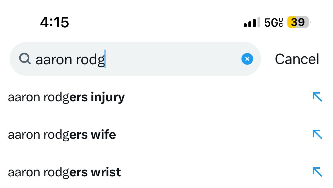 aaron rodgers is the main thing i type into twitter and it isn’t even close