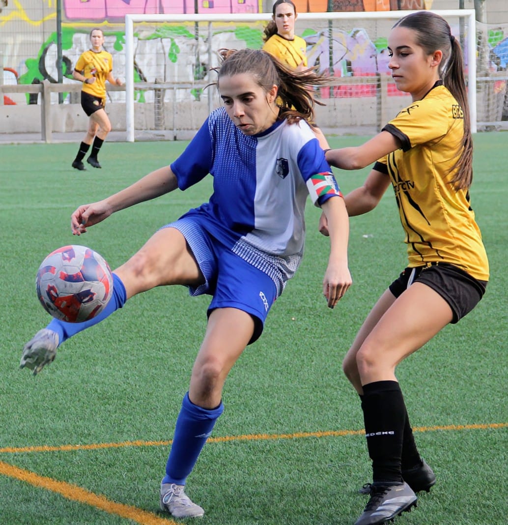 🏆 Equipos SENIOR que lideran las clasificaciones tras finalizar el mes de NOVIEMBRE:

TERCERA G1: Trueba
3R G2: Begoñako Arteagabe
3R G3: Busturia
3R G4: Peña
3R G5: Zamudio B
3R G6:  Neguri
PRIMERA FEM: Kimuak B
SEGUNDA FEM G1: Mungia
SEGUNDA FEM G2: Balmaseda