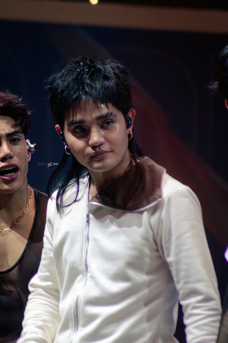 EtherealSnap's tweet image. 251130 SB19 Pablo
⌜ KIC 2025 ⌟

@imszmc

KIC2025 HALFTIMESHOW WITH SB19
@SB19Official #SB19 #SB19_PABLO 
#SB19BTFLive_KIC2025 #KIC2025