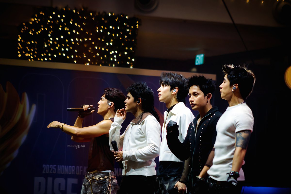 EtherealSnap's tweet image. 251130 SB19
⌜ KIC 2025 ⌟

KIC2025 HALFTIMESHOW WITH SB19
@SB19Official #SB19 
#SB19BTFLive_KIC2025 #KIC2025