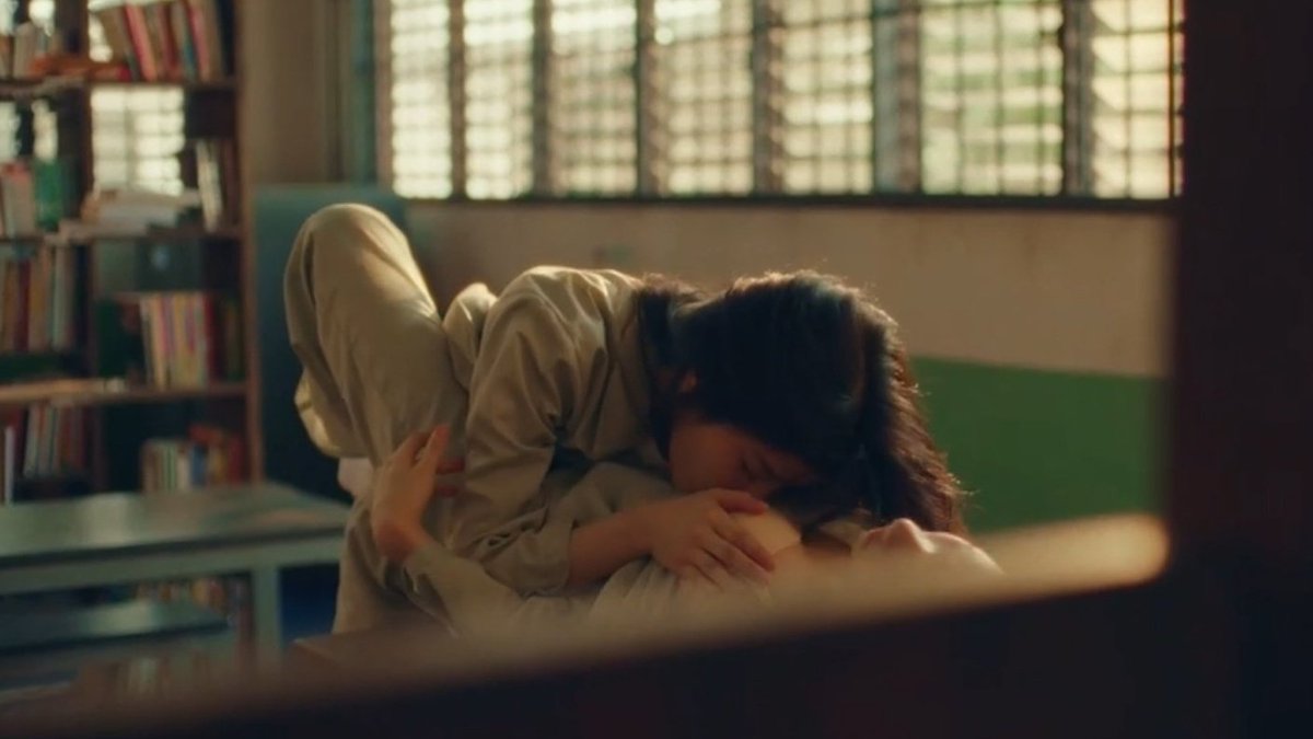 sapphics like: tweet media