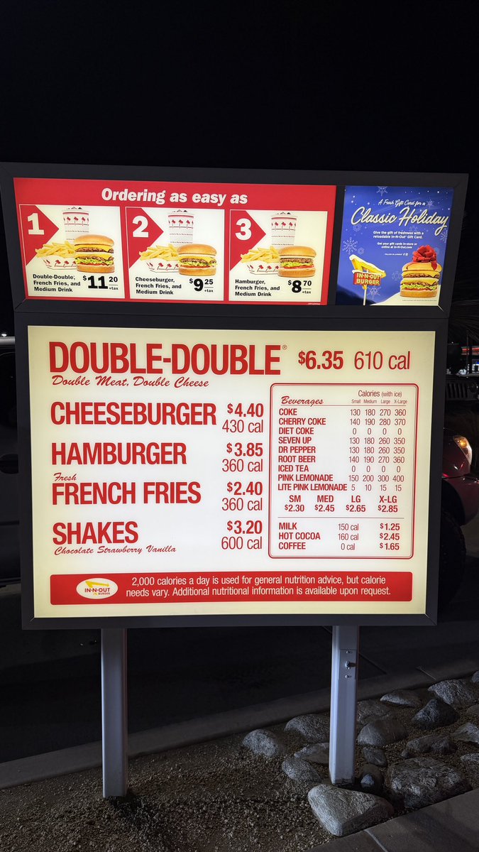 What are you ordering?

The same thing you always get or chang it up?